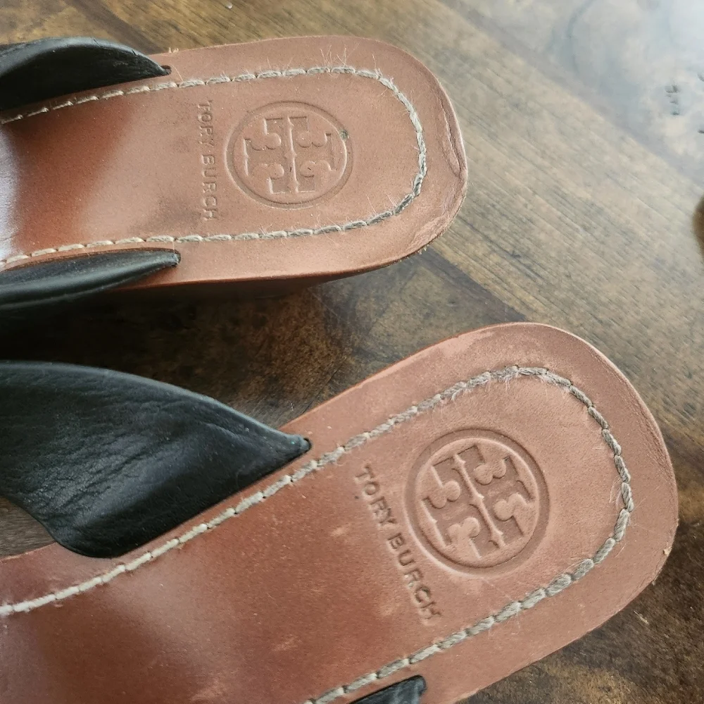 Tory Burch Mestico Wedge Sandals size 8.5